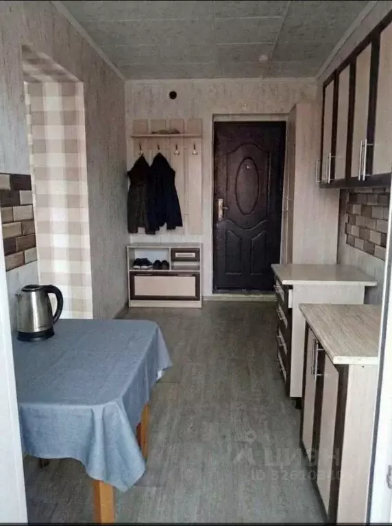 Комната Кемеровская область, Мыски ул. Комарова (21.6 м) - Фото 1