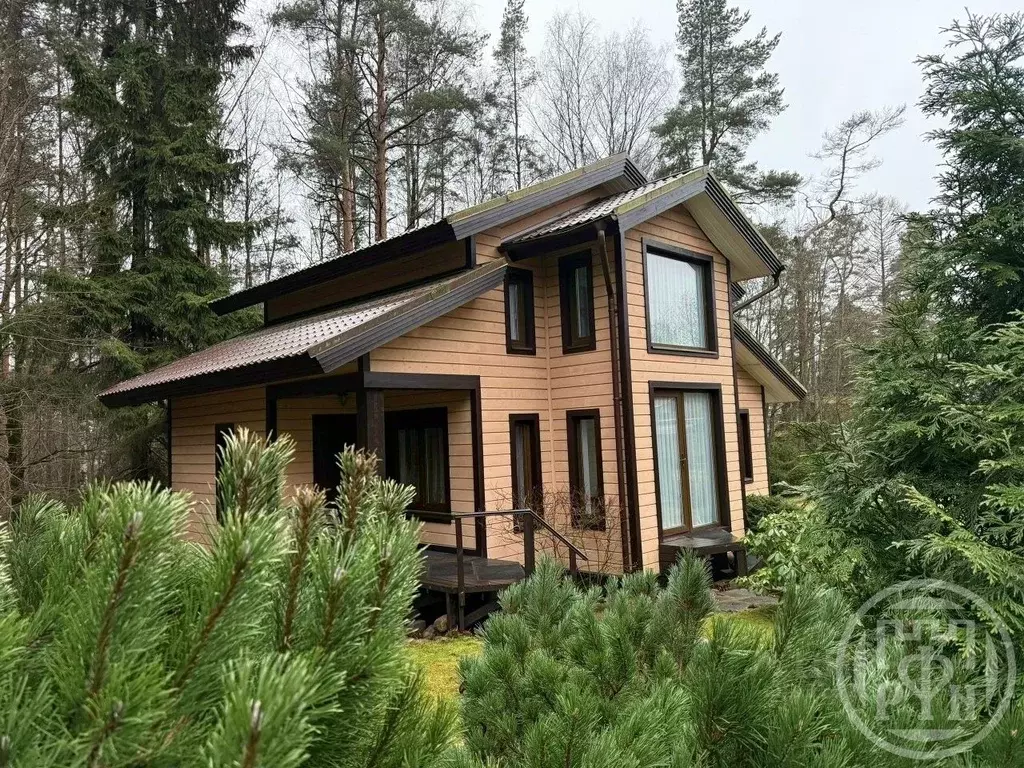 Дом в Санкт-Петербург пос. Парголово, Лагерный пер., 7 (120 м) - Фото 1