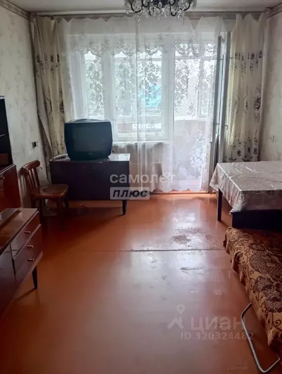 2-к кв. Нижегородская область, Бор Коммунистическая ул., 15 (45.0 м) - Фото 1