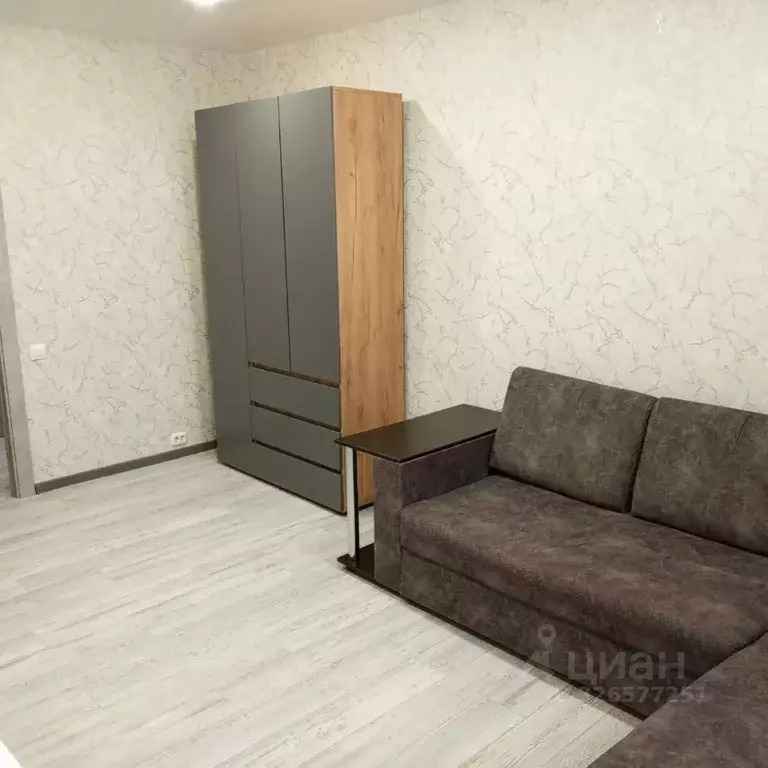 2-к кв. Волгоградская область, Волгоград ул. Елисеева, 8 (39.6 м) - Фото 2