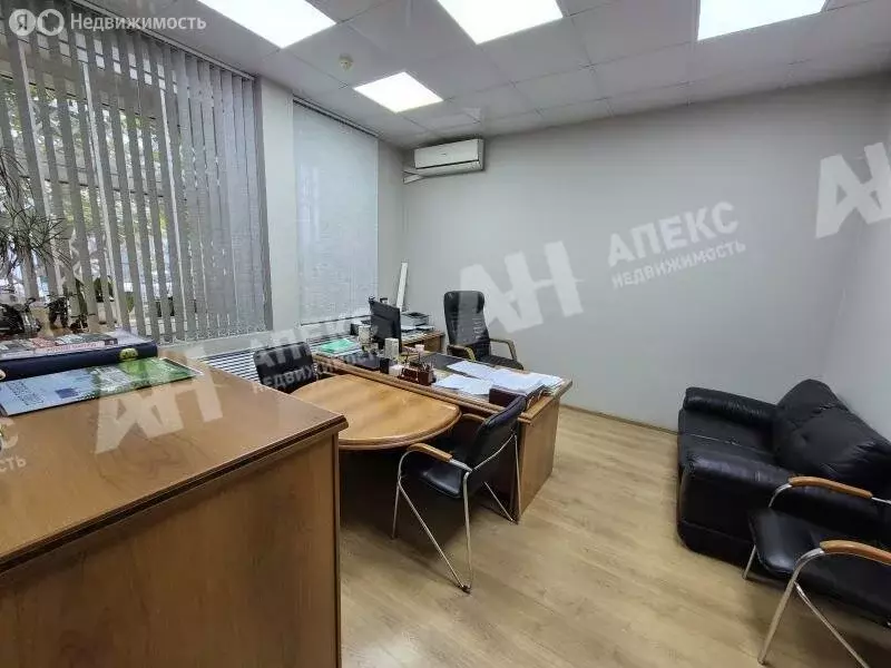 Помещение свободного назначения (1252 м) - Фото 1