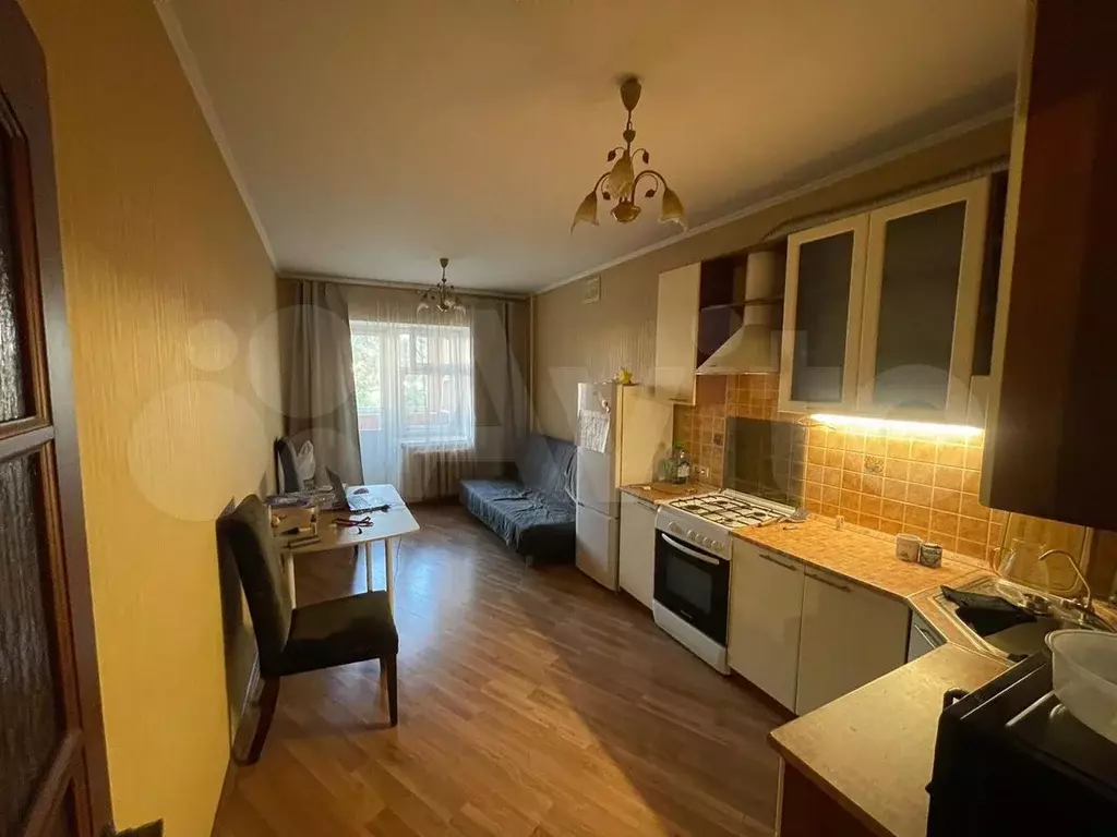 1-к. квартира, 50 м, 6/9 эт. - Фото 0