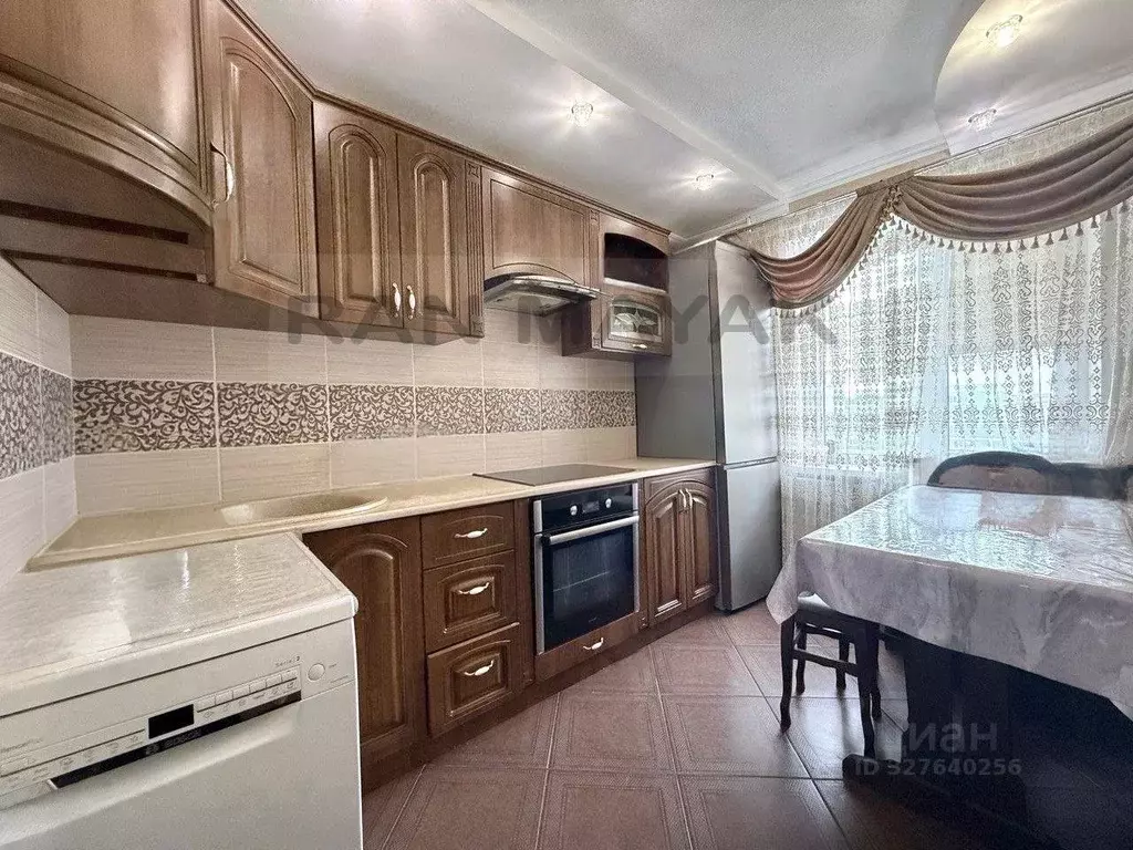 3-к кв. Адыгея, Майкоп ул. 12 Марта, 152 (65.1 м) - Фото 1