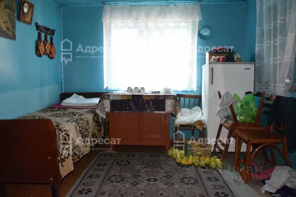 Дом в Волгоградская область, Среднеахтубинский район, Фрунзенское ... - Фото 1