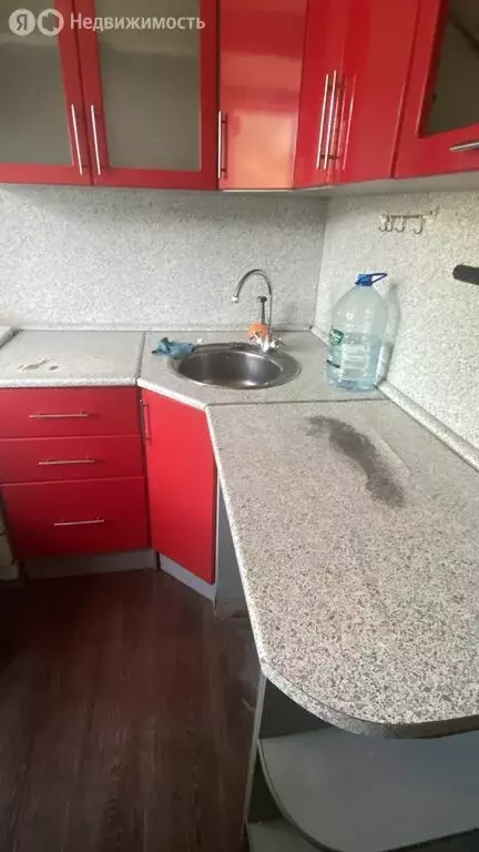 3-комнатная квартира: Светлый, улица Коваленко, 12 (49.5 м) - Фото 0