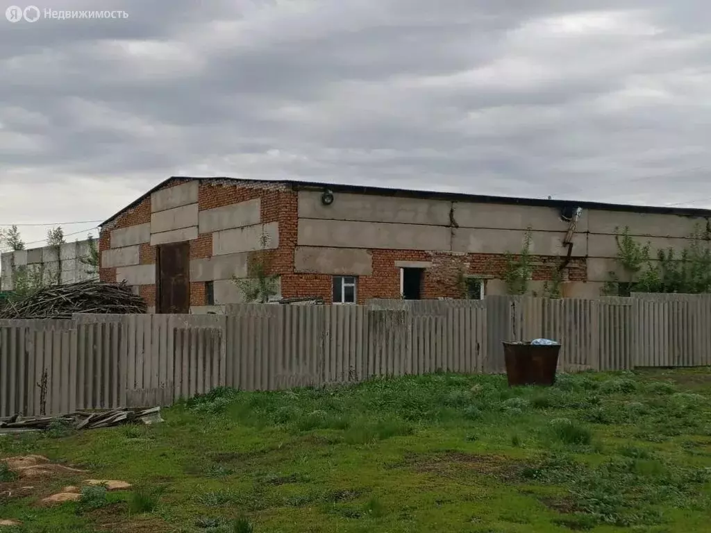 Помещение свободного назначения (1622 м) - Фото 1