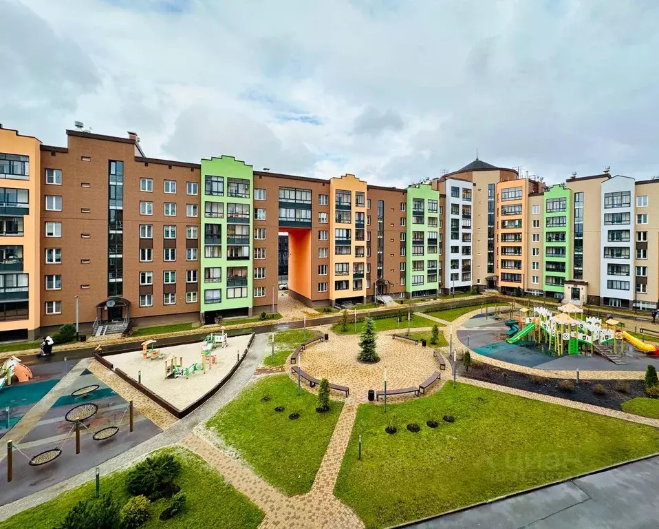 3-к кв. Кировская область, Киров ул. Капитана Дорофеева, 26 (87.3 м) - Фото 0