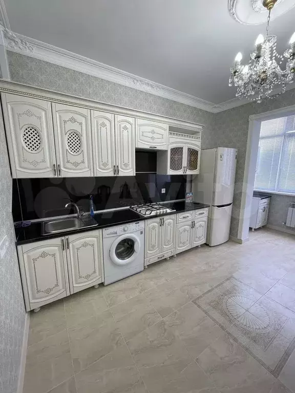 2-к. квартира, 80 м, 9/17 эт. - Фото 0