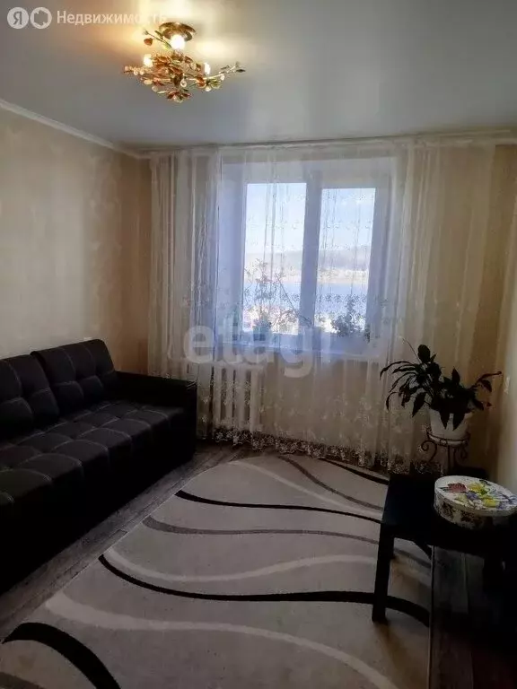 3-комнатная квартира: Альметьевск, улица Бигаш, 121 (69.2 м) - Фото 2