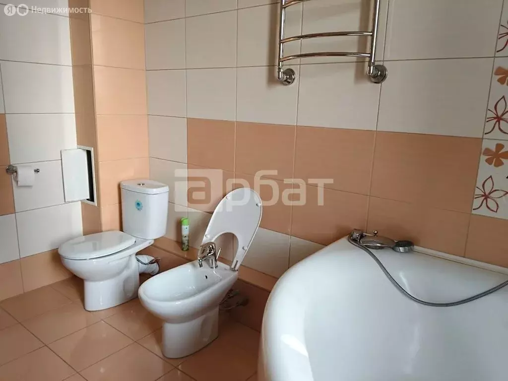 4-комнатная квартира: Иваново, улица Богдана Хмельницкого, 28 (165 м) - Фото 1