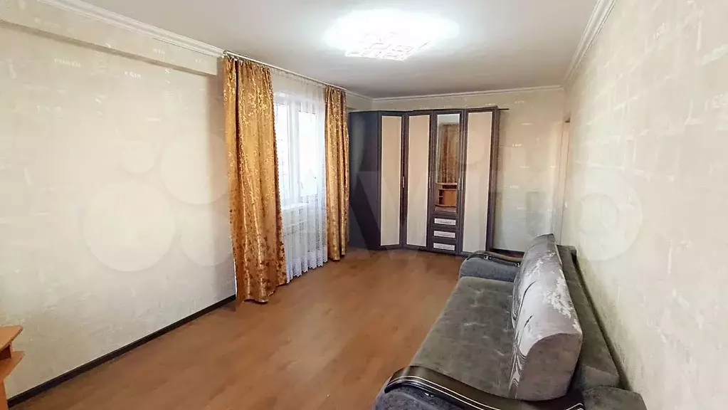 1-к. квартира, 40 м, 3/9 эт. - Фото 1