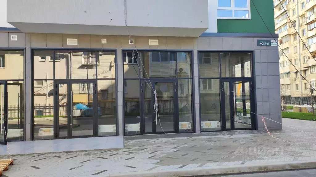 Торговая площадь в Краснодарский край, Сочи ул. Искры, 66/9к1 (30 м) - Фото 1
