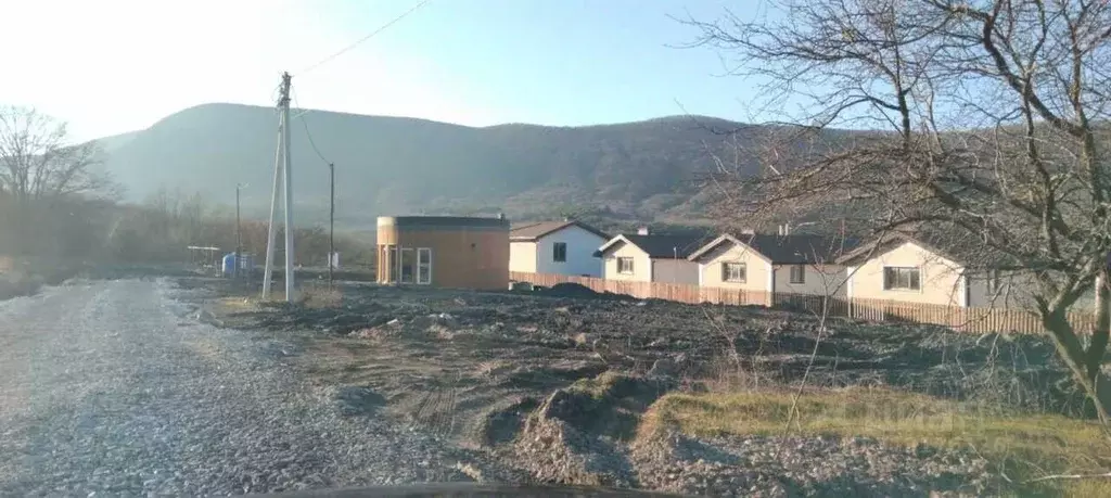 Участок в Севастополь с. Тыловое, ул. Лесная, 55 (4.0 сот.) - Фото 1