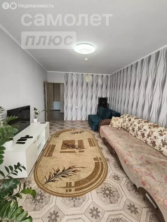 2-комнатная квартира: Туймазы, улица Комарова, 36 (58.9 м) - Фото 0