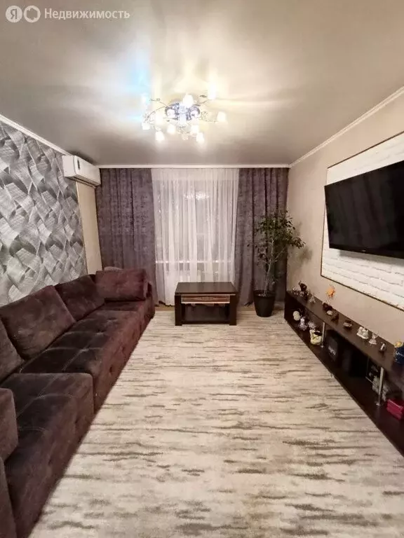 2-комнатная квартира: Бузулук, Октябрьская улица, 6 (51.8 м) - Фото 1