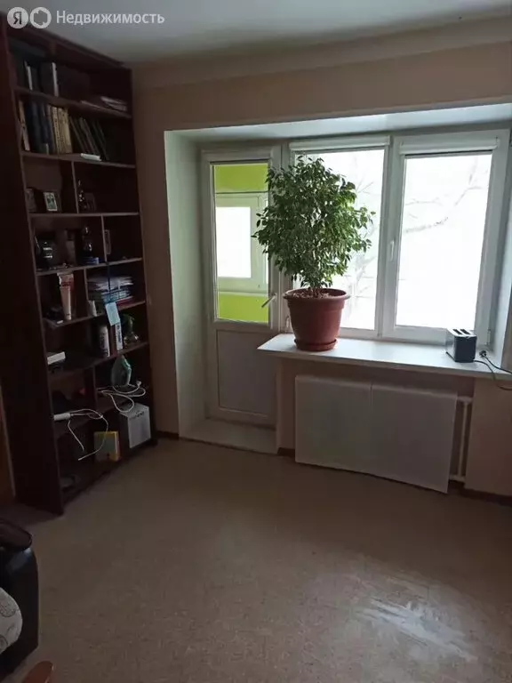 2-комнатная квартира: Энгельс, улица Космонавтов, 1 (41.3 м) - Фото 1