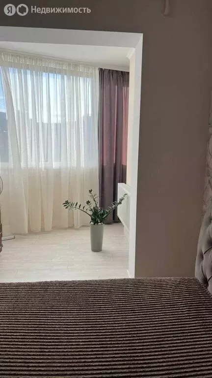 3-комнатная квартира: Симферополь, улица Воровского, 60 (65.8 м) - Фото 2