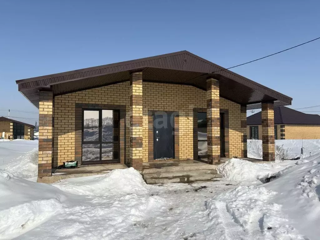 Дом в Башкортостан, Уфимский район, Русско-Юрмашский сельсовет, д. ... - Фото 1