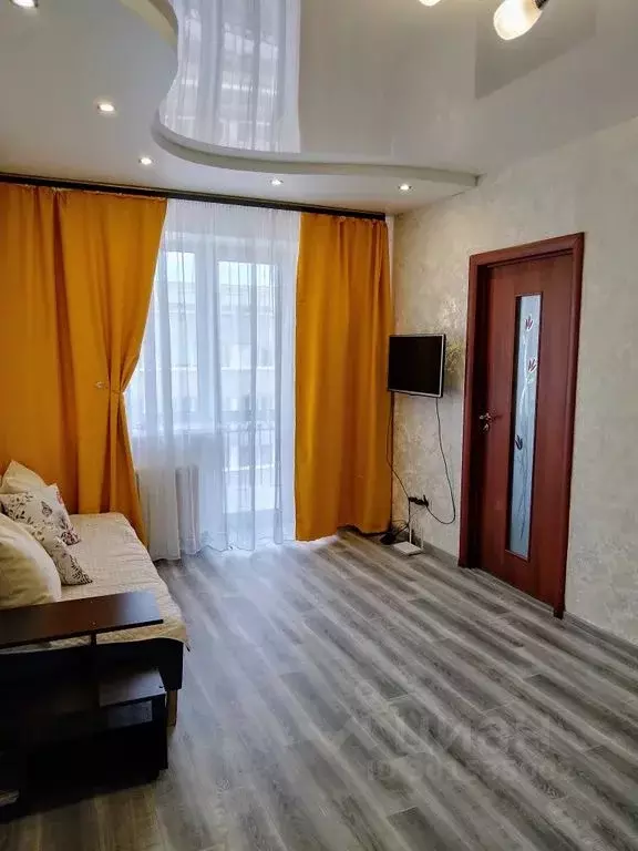 2-к кв. Омская область, Омск просп. Карла Маркса, 26 (40.0 м) - Фото 0