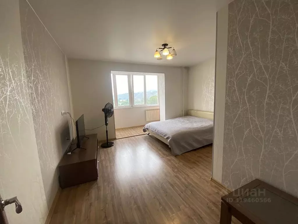 1-к кв. Красноярский край, Красноярск Свердловская ул., 129 (40.6 м) - Фото 1