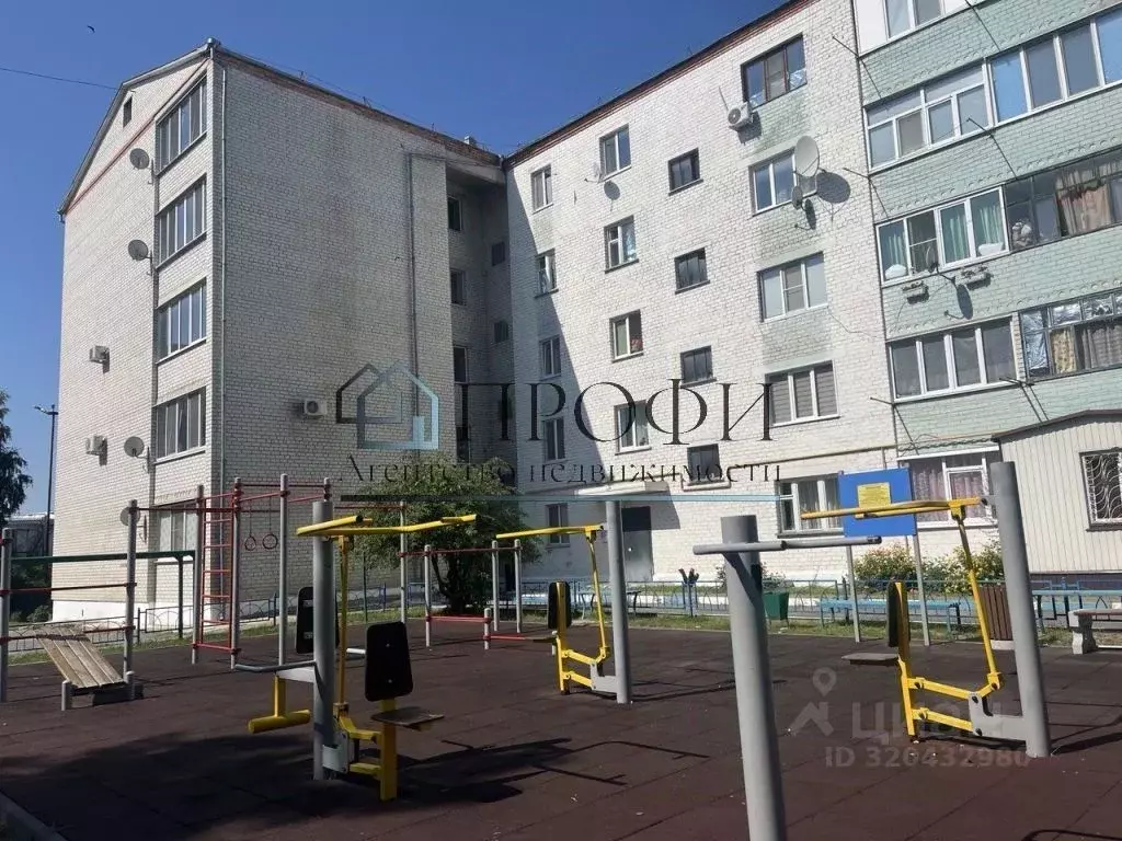 2-к кв. Белгородская область, Новый Оскол Дорожная ул., 3Б (51.0 м) - Фото 0