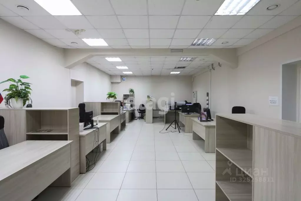 Офис в Красноярский край, Красноярск Зеленая Роща мкр, ул. Тельмана, ... - Фото 1