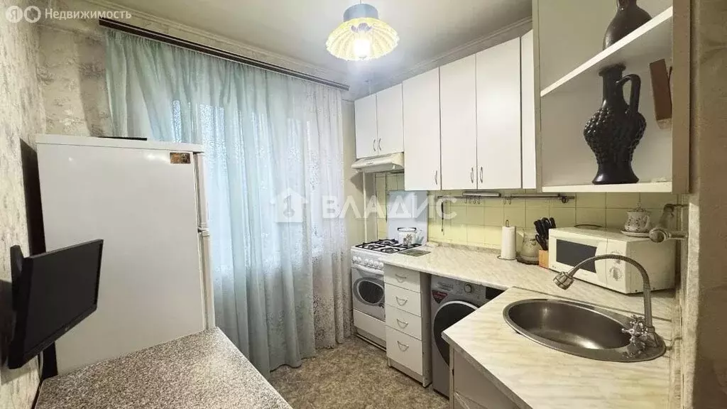 3-комнатная квартира: Санкт-Петербург, Ириновский проспект, 17к1 (57.1 ... - Фото 2