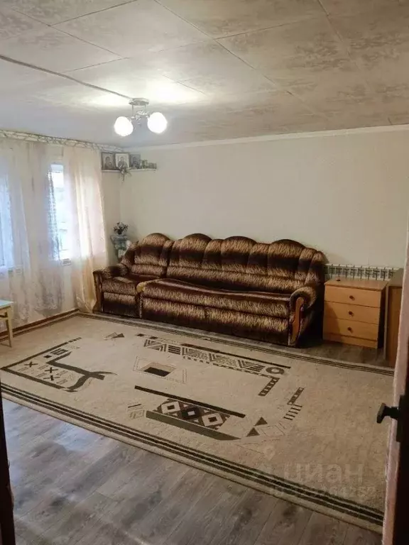 Дом в Волгоградская область, Ленинск ул. Ульянова (51 м) - Фото 2