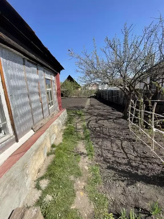 Дом в Саратовская область, Ртищево Саратовская ул. (39 м) - Фото 1