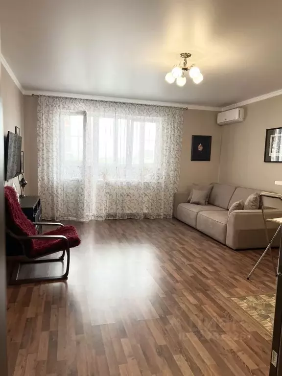 Студия Краснодарский край, Краснодар ул. Героя Пешкова, 7 (33.8 м) - Фото 0