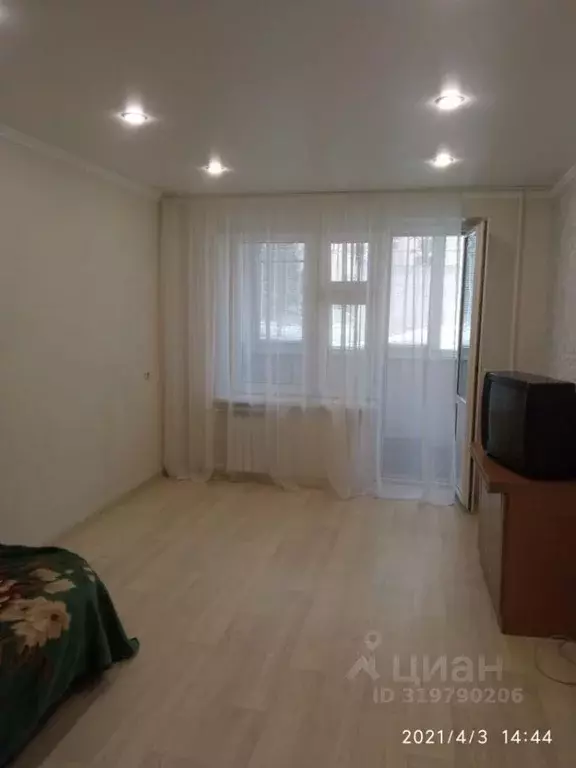 1-к кв. Татарстан, Казань ул. Челюскина, 35 (34.0 м) - Фото 1