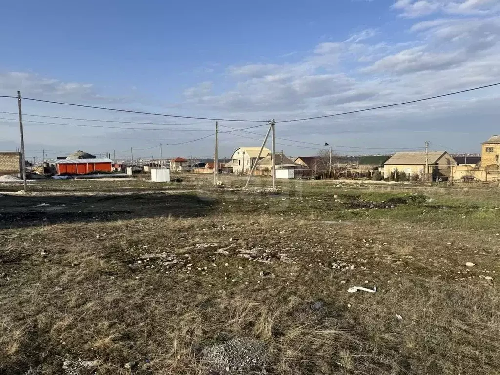 Участок в Крым, Симферопольский район, с. Трудовое ул. 65-летия Победы ... - Фото 1