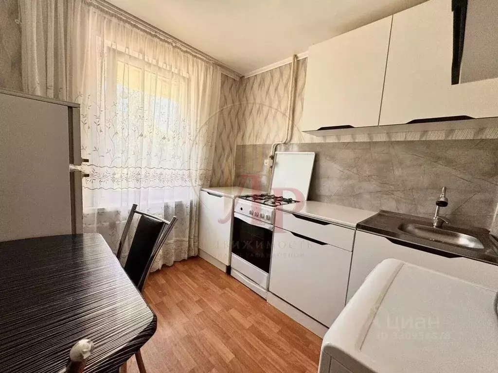 1-к кв. Татарстан, Нижнекамск ул. Менделеева, 1 (28.9 м) - Фото 1