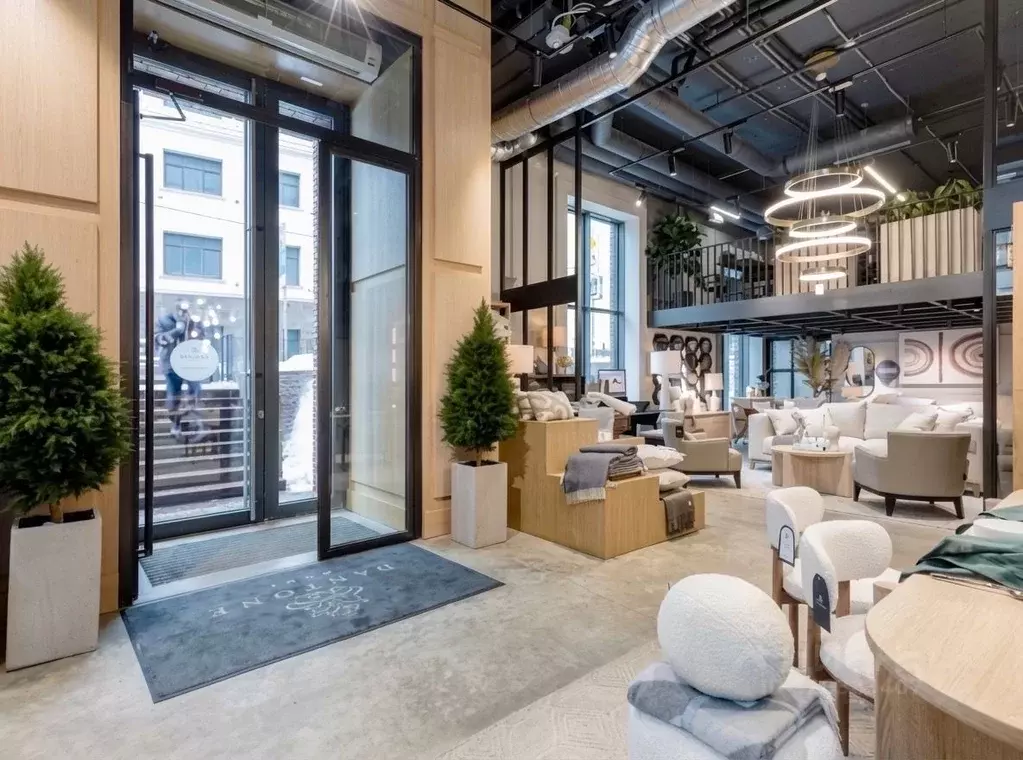 Помещение свободного назначения в Москва Серебряническая наб., 19 ... - Фото 1