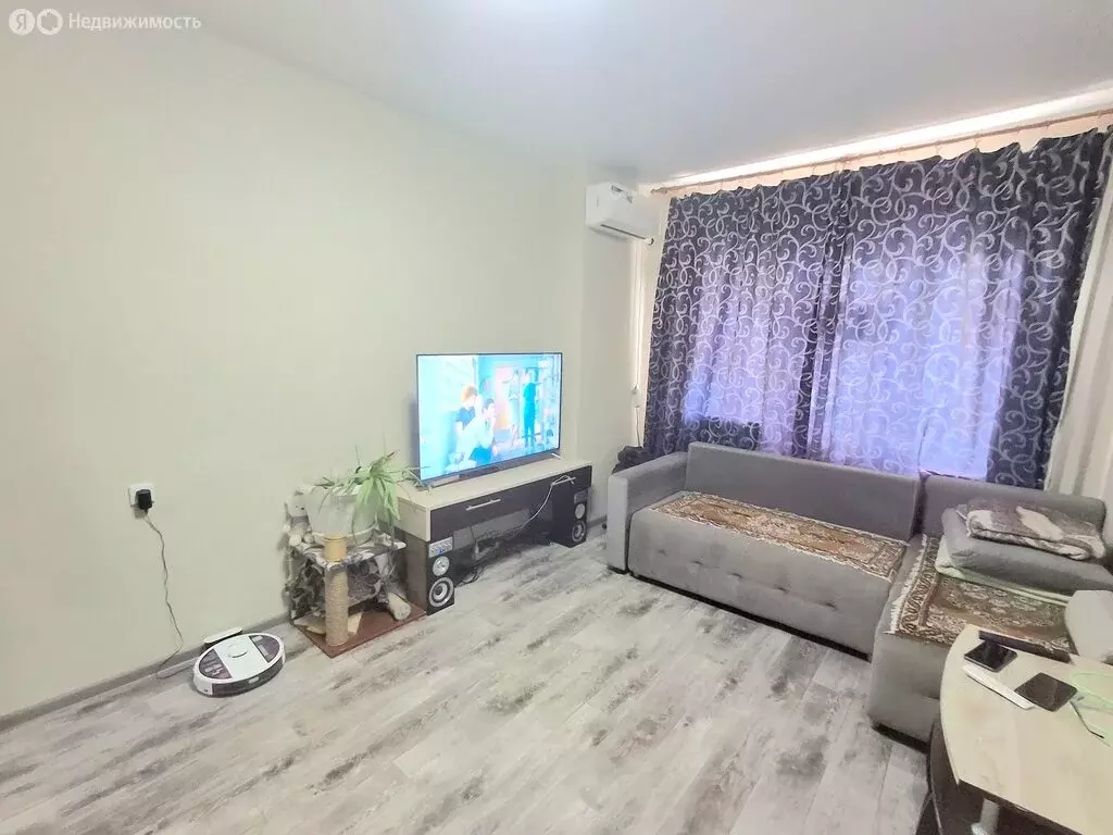 1-комнатная квартира: Жатай, рабочий посёлок Жатай, улица ... - Фото 2