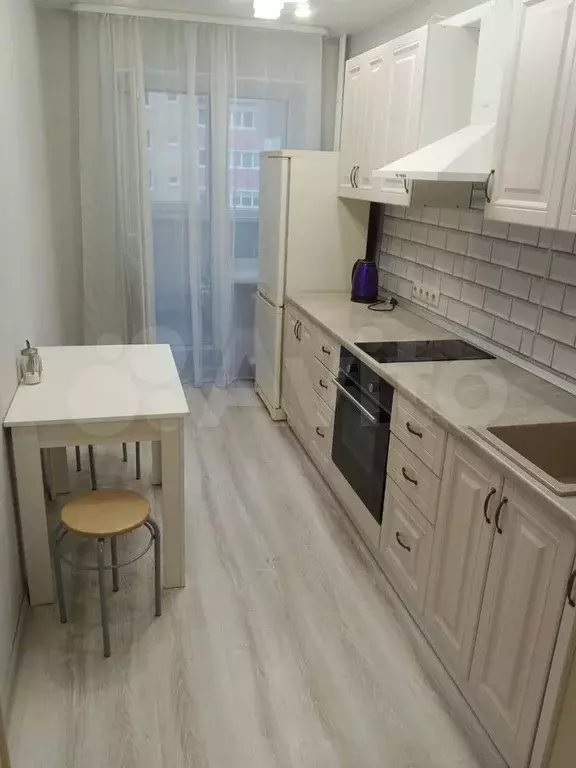 1-к. квартира, 30 м, 7/10 эт. - Фото 0