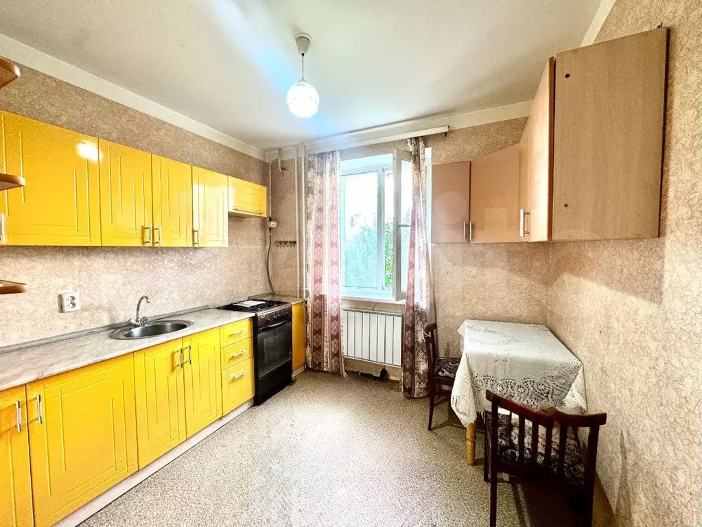 3-к. квартира, 56 м, 1/3 эт. - Фото 0