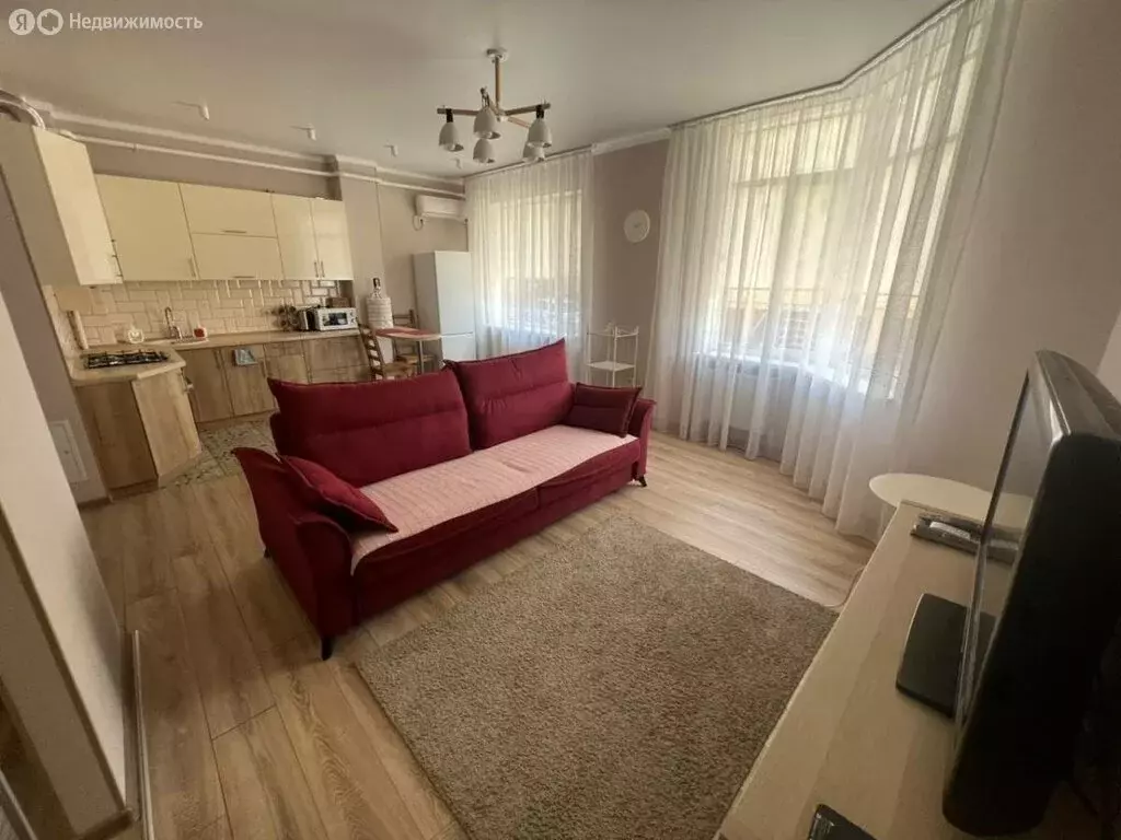 Квартира-студия: Каменск-Шахтинский, Украинская улица, 176А (46 м) - Фото 1