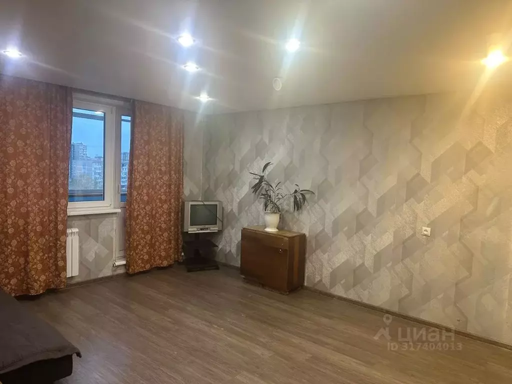 2-к кв. Свердловская область, Екатеринбург ул. Пехотинцев, 12 (43.5 м) - Фото 0