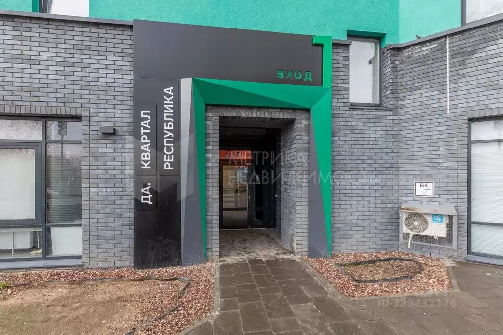 3-к кв. Тюменская область, Тюмень ул. Республики, 204к14 (66.8 м) - Фото 1