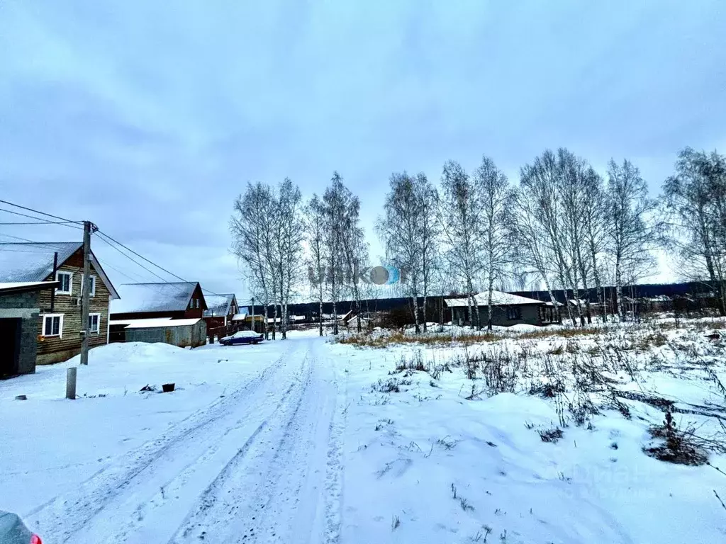 Участок в Башкортостан, Иглинский сельсовет, с. Иглино ул. ... - Фото 0