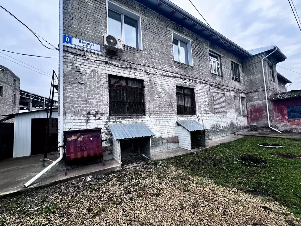 Помещение свободного назначения в Кировская область, Киров Базовая ... - Фото 2