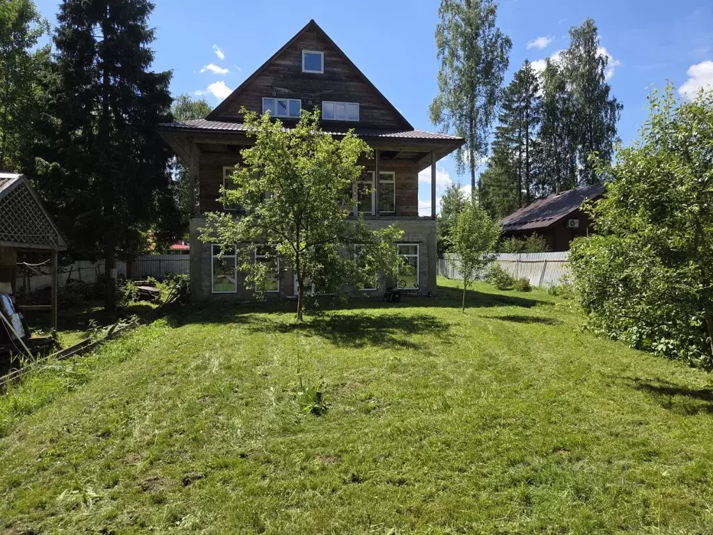 Коттедж в Московская область, Клин городской округ, Лесной ДСК  (229 ... - Фото 1