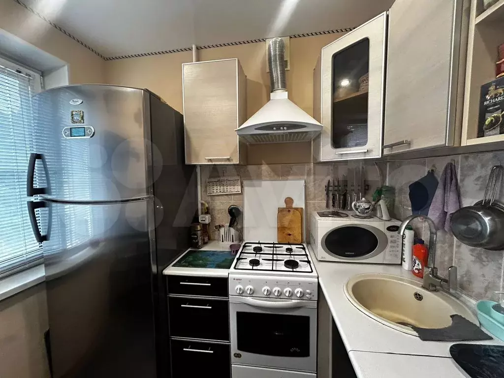 4-к. квартира, 48 м, 3/5 эт. - Фото 0