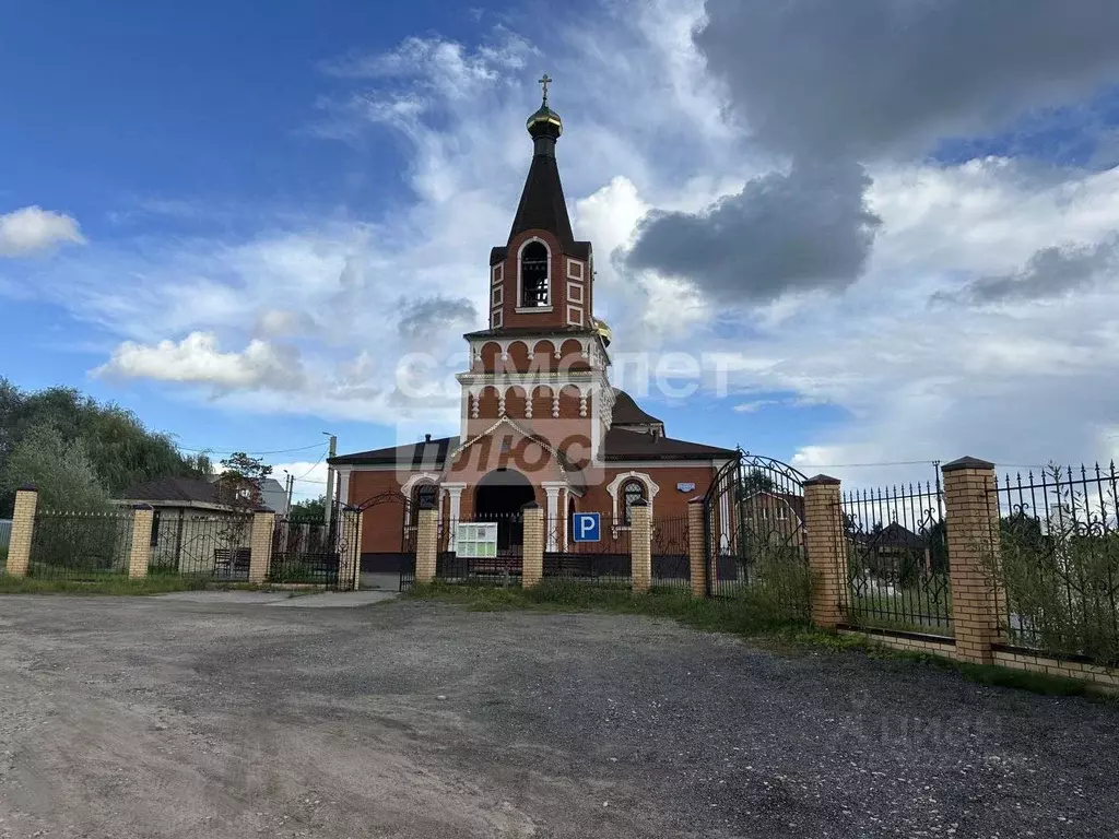 Участок в Калужская область, Калуга городской округ, д. Мстихино ул. ... - Фото 0