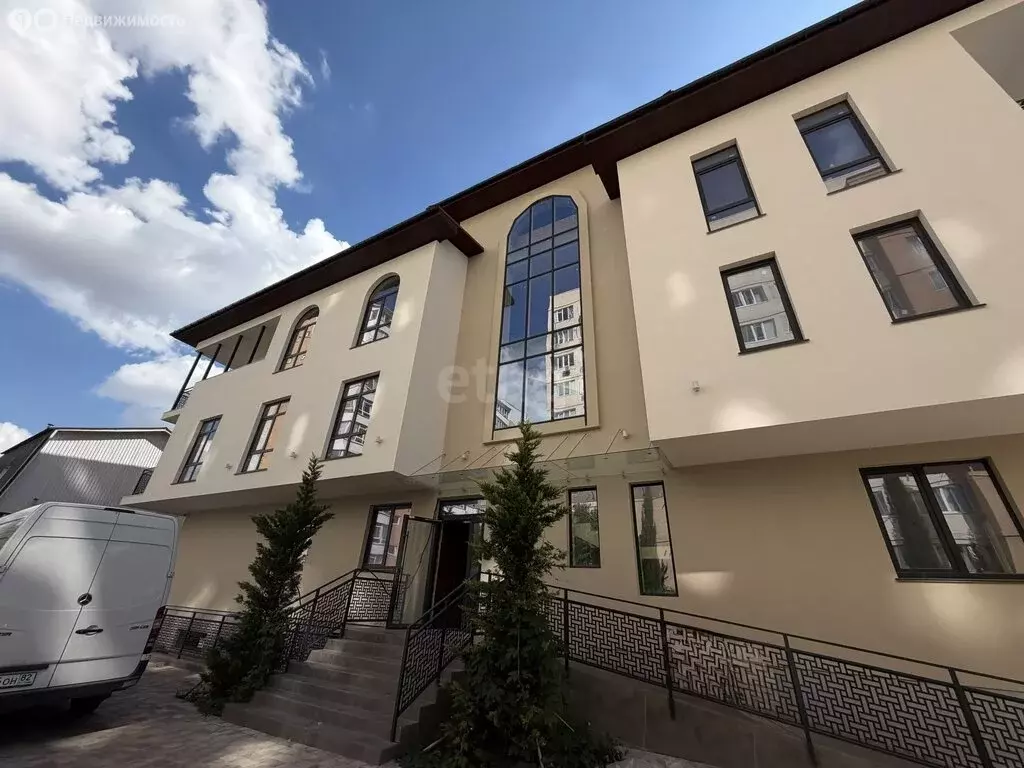 1-комнатная квартира: Симферополь, улица Батурина, 13Ж (50 м) - Фото 1