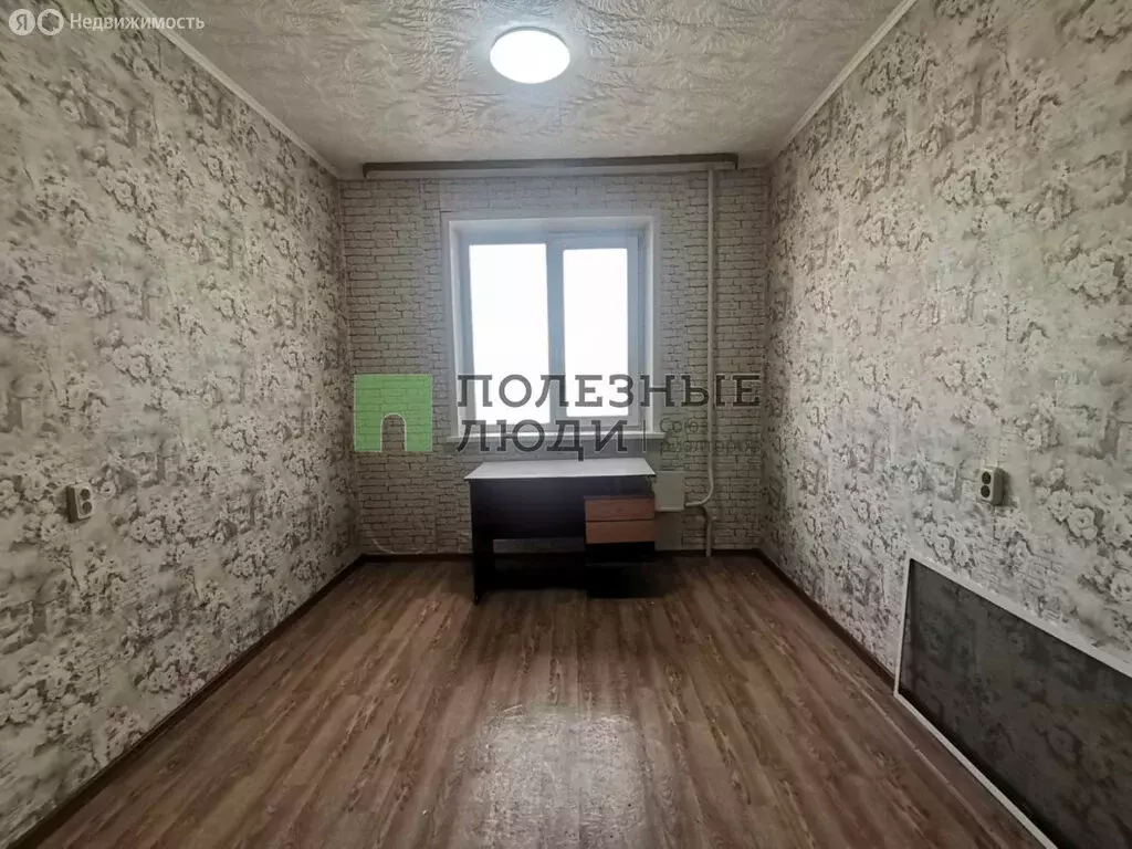 1к в 10-комнатной квартире (11.7 м) - Фото 0