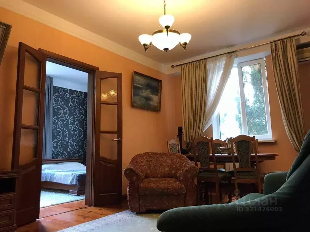 3-к кв. Севастополь ул. Ялтинская, 7 (74.5 м) - Фото 0