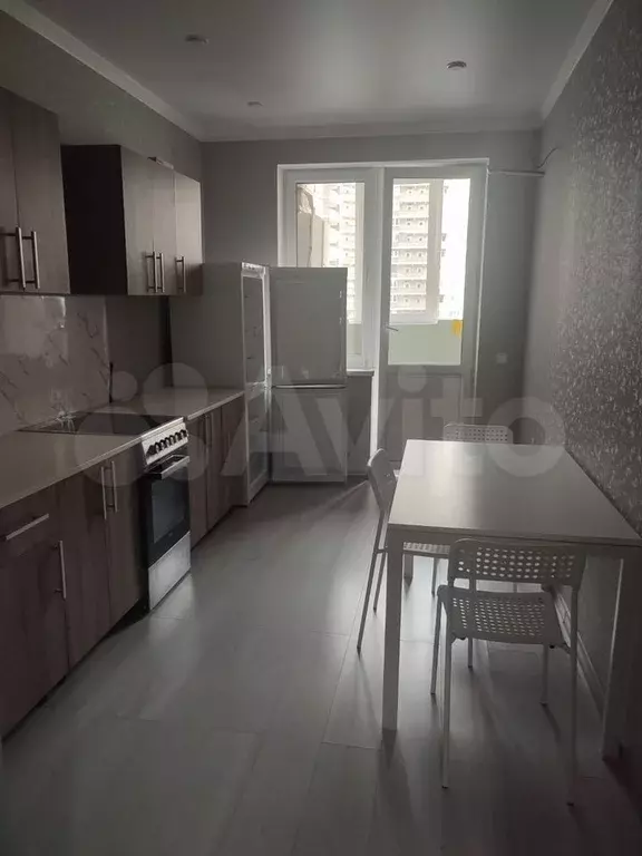 2-к. квартира, 64 м, 7/21 эт. - Фото 0