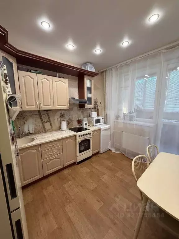 2-к кв. Тюменская область, Тюмень ул. Газовиков, 53 (44.0 м) - Фото 0